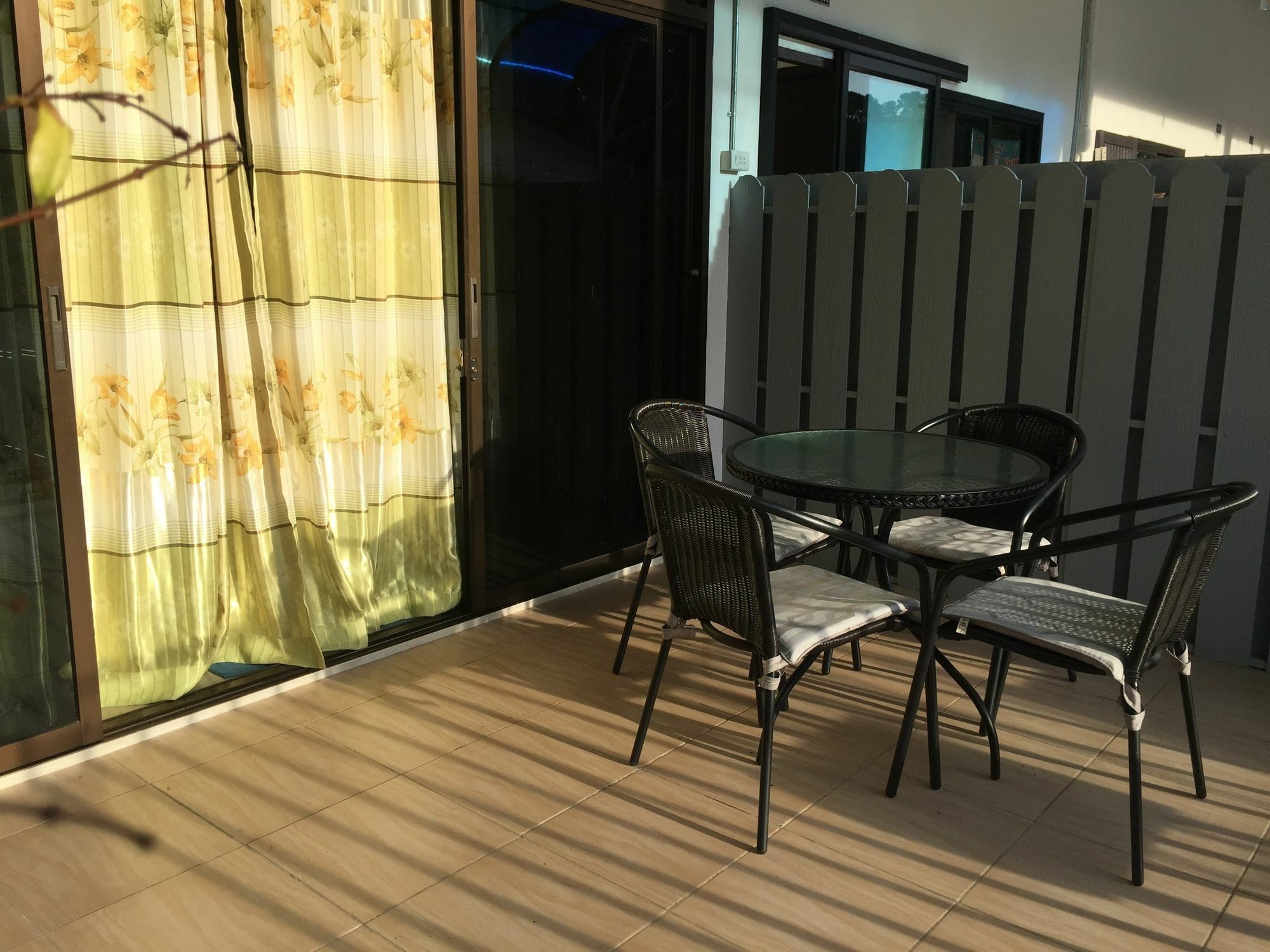 Baan Aomsub Otel Koh Samet Dış mekan fotoğraf